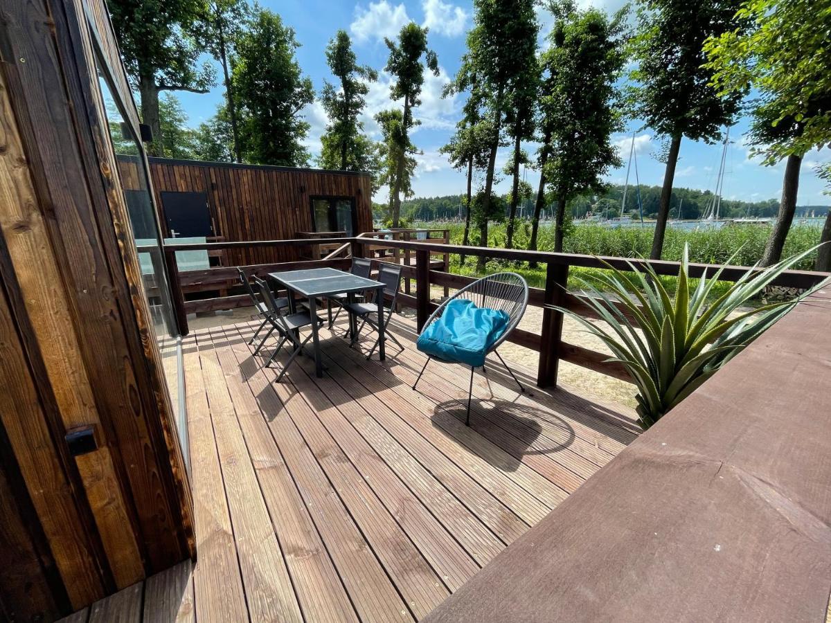 Xoxo Lake House Gizycko Exterior photo